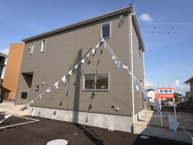 【値下げ】霧島市　不動産　神宮5丁目　新築建売2号棟　内覧できます！！