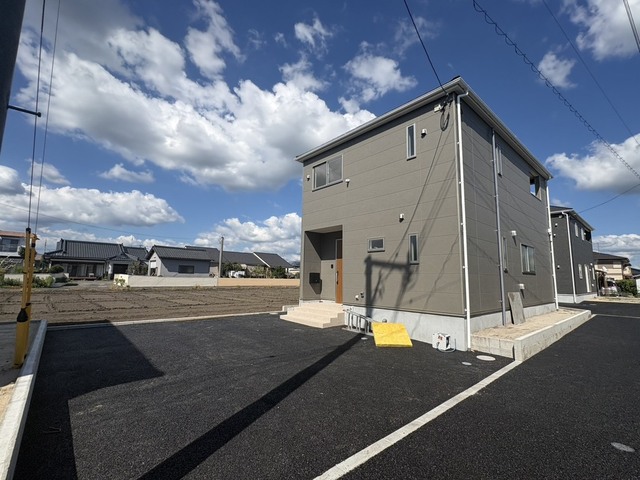 霧島市　不動産　隼人町住吉　2号棟　新築建売 内覧できます！