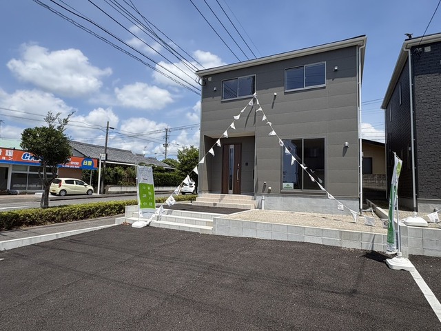 【値下げ】日置市　不動産　日置市伊集院町妙円寺　新築建売1号棟　内覧できます！！
